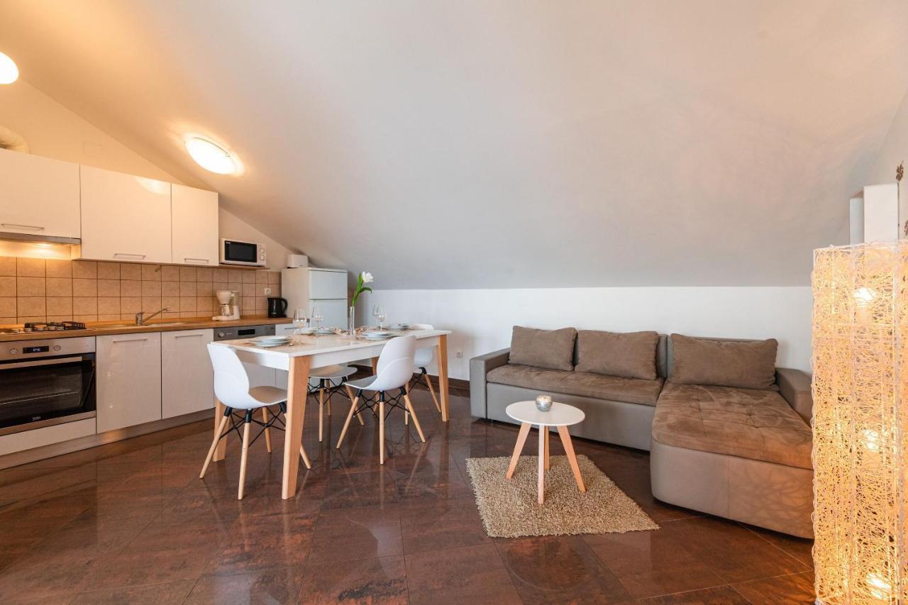 קריקווניצה Apartments Jasna מראה חיצוני תמונה