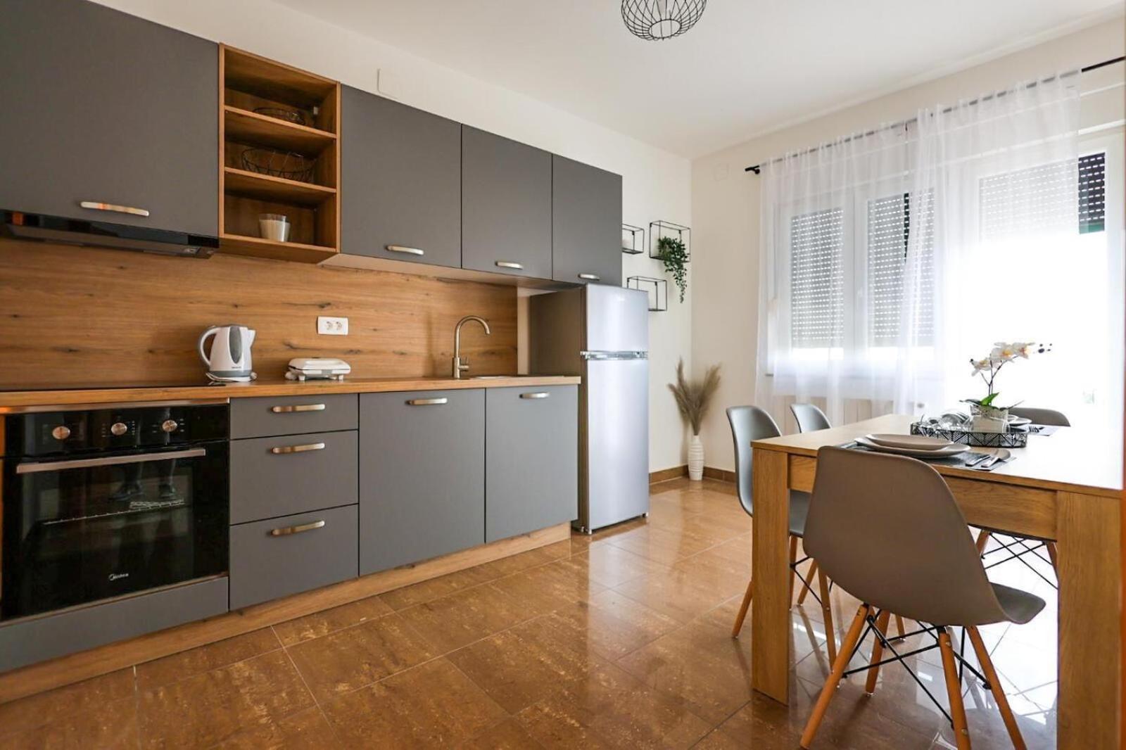 קריקווניצה Apartments Jasna מראה חיצוני תמונה